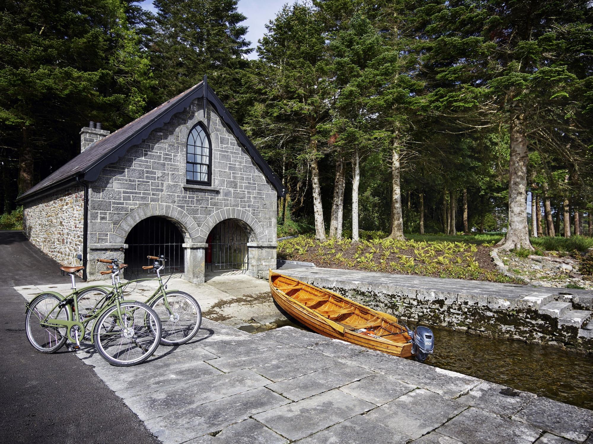 Ashford Castle Hotel Cong Exterior photo